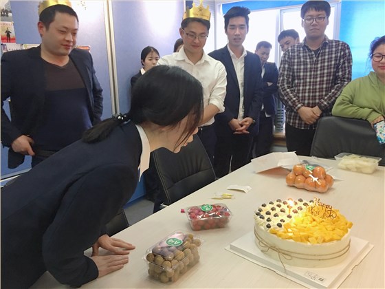 申通商标生日会3 ——封面 申通商标生日会3 ——封面